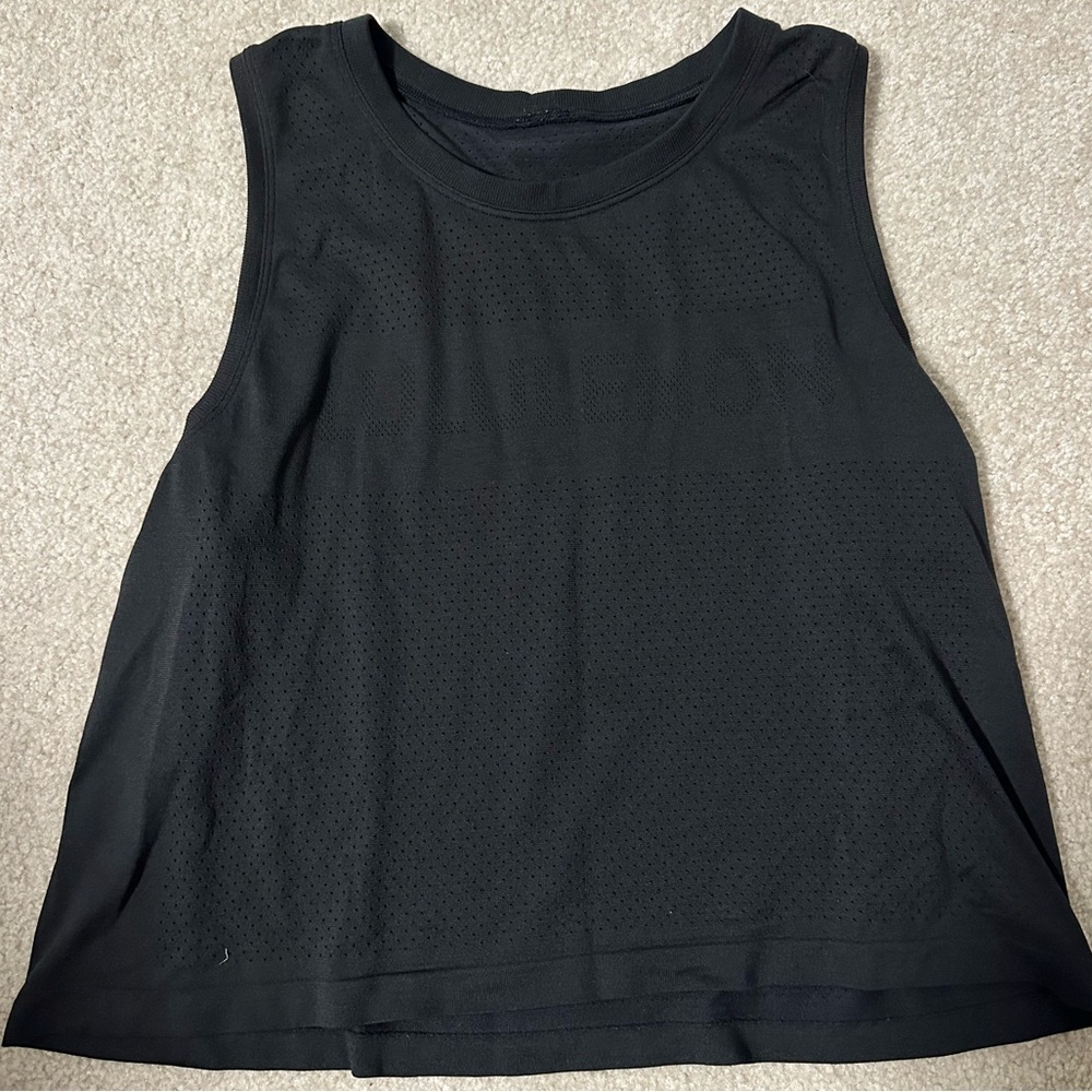 Lululemon cropped tank